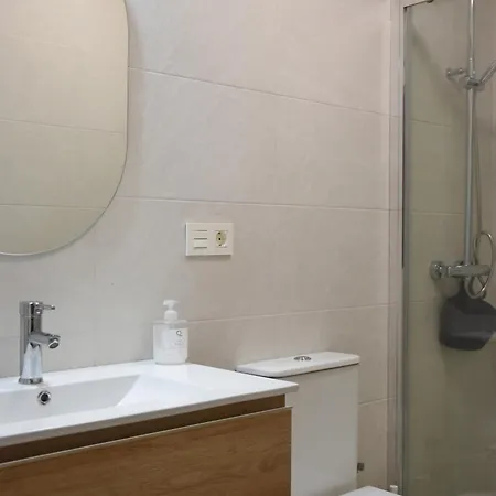 Coniderent Clinica Vega&hospital Monte Naranco Apartment